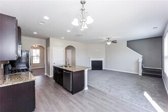 6555 Woodwell Dr in Union City, GA - Building Photo - Building Photo