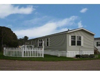 624 Elm St in Black River Falls, WI - Building Photo