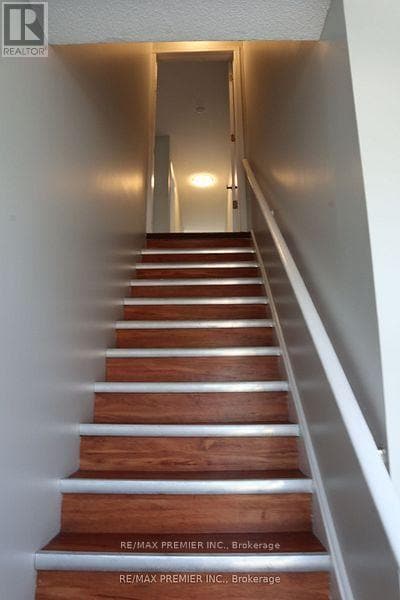 1657 Weston Rd in Toronto, ON - Building Photo - Building Photo