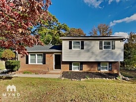 211 Buckskin Dr in Gastonia, NC - Building Photo