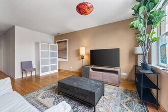 1638 W Blackhawk St in Chicago, IL - Building Photo - Building Photo