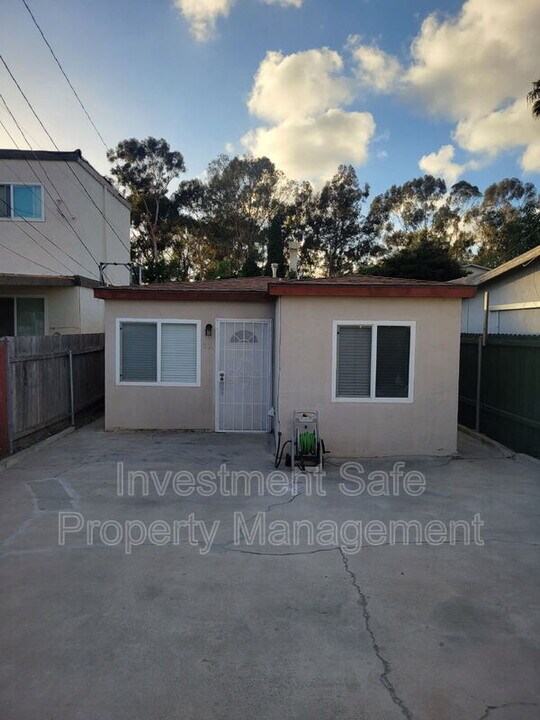 821 39th St in San Diego, CA - Building Photo