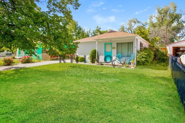 property at 1154 Fremont Ave W