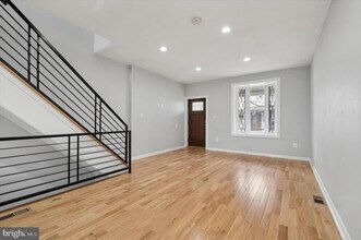 3024 Redner St in Philadelphia, PA - Building Photo - Building Photo