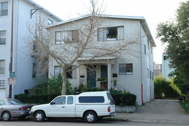 2032-2034 Hearst Ave in Berkeley, CA - Building Photo - Building Photo