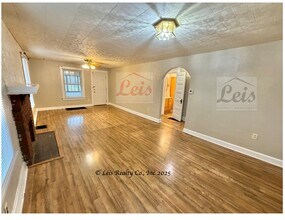 3341 N Main St in Dayton, OH - Building Photo - Building Photo