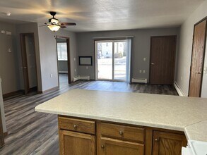 830 Rice St in Faribault, MN - Building Photo - Building Photo