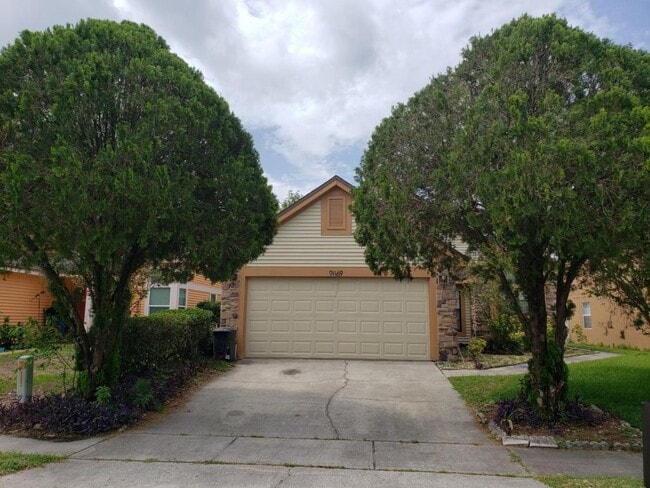 property at 9869 Aloma Bend Ln
