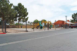 Millenium Estates in Las Vegas, NV - Building Photo - Building Photo