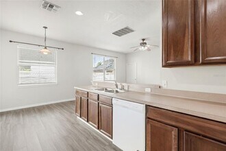 3817 Blue Dasher Dr in Kissimmee, FL - Building Photo - Building Photo