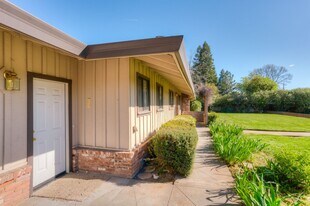 2830 North Ave in Chico, CA - Building Photo