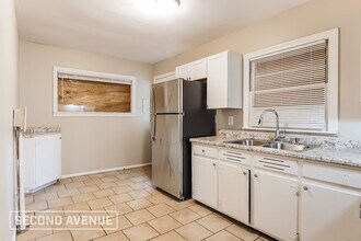 9725 Red Ln Dr in Birmingham, AL - Building Photo - Building Photo