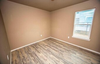 604 Walnut Ave in Lubbock, TX - Building Photo - Building Photo