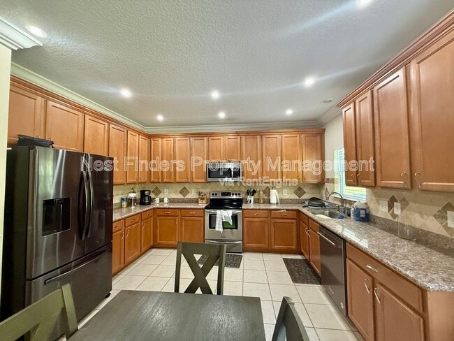 property at 1644 Hammock Grove Ln