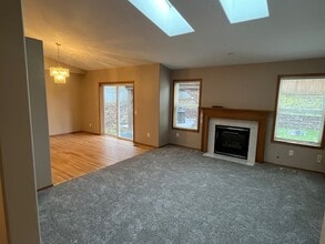 5608 125th St SE in Snohomish, WA - Building Photo - Building Photo