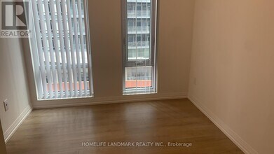 8-1108 Widmer St in Toronto, ON - Building Photo - Building Photo
