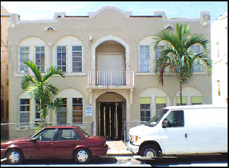 1036 SW 3rd Ave in Miami, FL - Building Photo