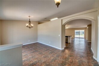 2248 NW 5th Terrace in Cape Coral, FL - Foto de edificio - Building Photo