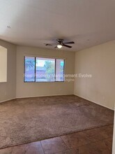 13601 W Verde Ln in Avondale, AZ - Building Photo - Building Photo