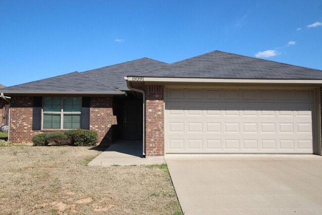 19412 King Ranch Dr in Flint, TX - Foto de edificio - Building Photo