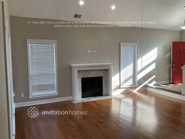 695 Shore Pl in Lithonia, GA - Building Photo - Building Photo