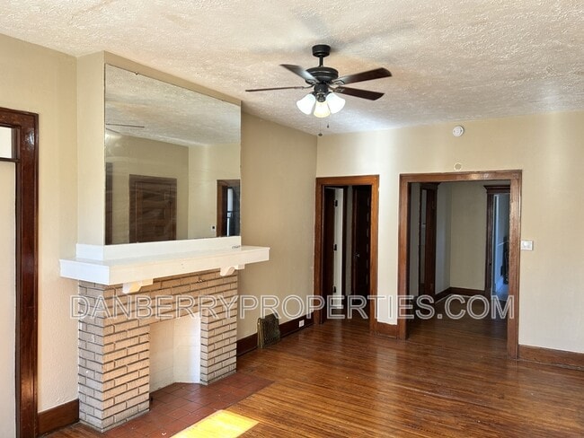 102 Melrose Ave in Toledo, OH - Building Photo - Building Photo