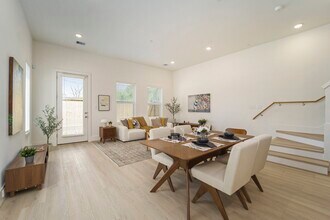 864 Paul Quinn St in Houston, TX - Foto de edificio - Building Photo