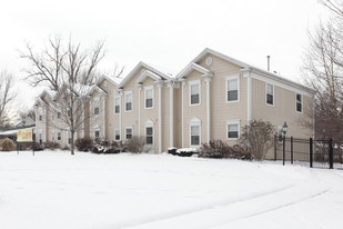 Maple Grove Apartamentos