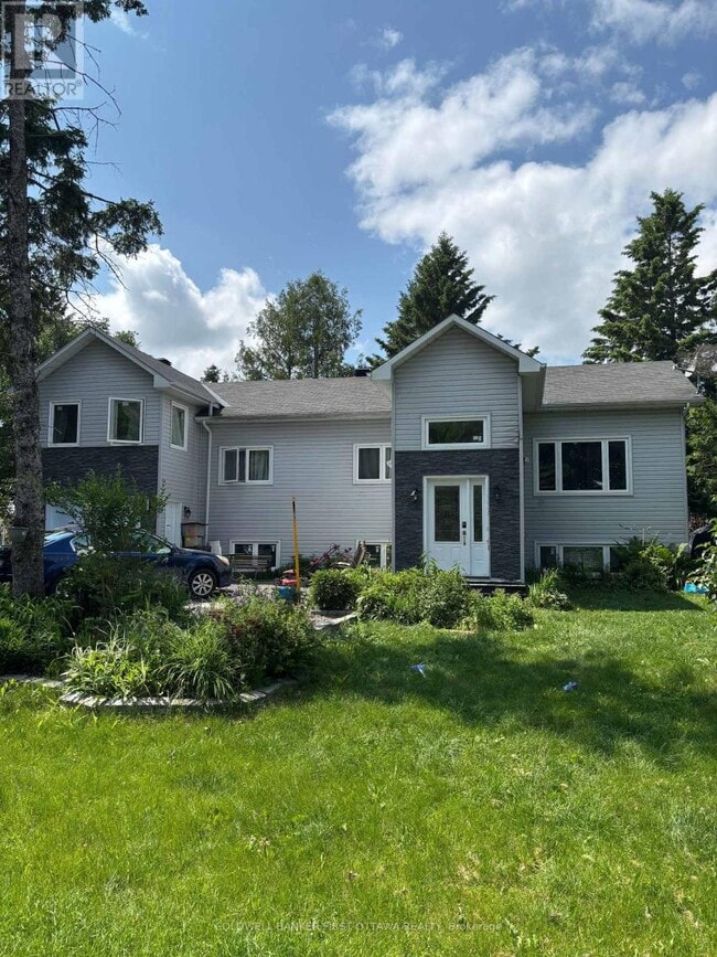 property at 54 Cloverloft Ct