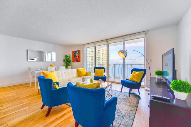 1200 Brickell Bay Dr