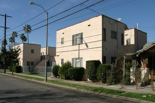 2301 E 15th St Apartamentos