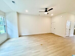 1782 Deverell Ln in Hoover, AL - Building Photo - Building Photo