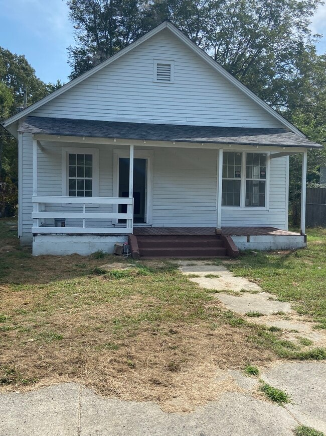 property at 114 N Missouri St