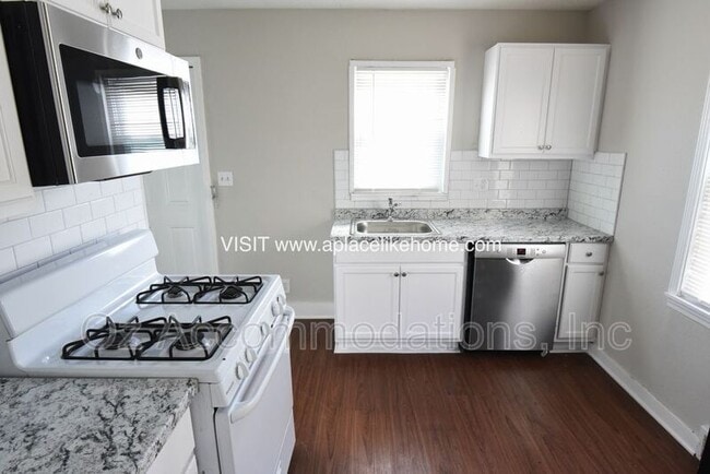 property at 9533 Charlotte St