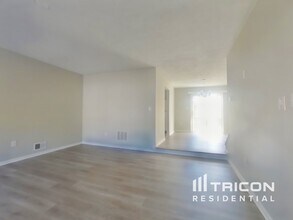 11612 Cosca Park Dr in Clinton, MD - Building Photo - Building Photo