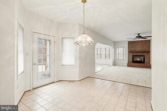 13501 Casablanca Ct in Manassas, VA - Building Photo - Building Photo