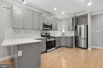 2514 W Seybert St in Philadelphia, PA - Building Photo - Building Photo