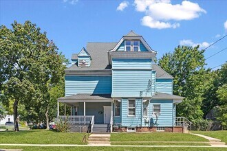265 Greenwich Ave in Paulsboro, NJ - Building Photo - Building Photo