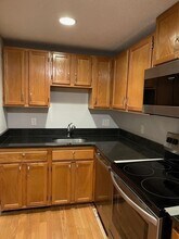 10 Prospect St, Unit #204 in Woburn, MA - Building Photo - Building Photo