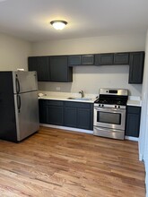 853 E 64th Pl, Unit 2 in Chicago, IL - Building Photo - Building Photo