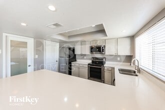 4855 W North Ln in Glendale, AZ - Building Photo - Building Photo