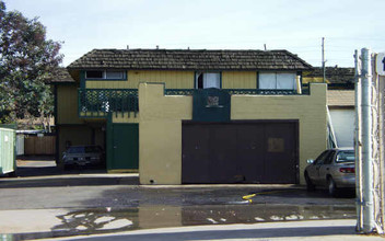 1156 S Vine St in Fallbrook, CA - Building Photo - Building Photo