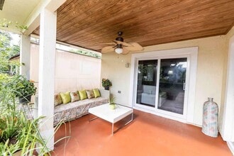710 Dobbins St in West Palm Beach, FL - Building Photo - Building Photo