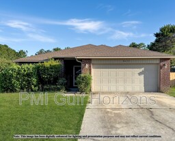 8657 El Paseo St in Navarre, FL - Building Photo