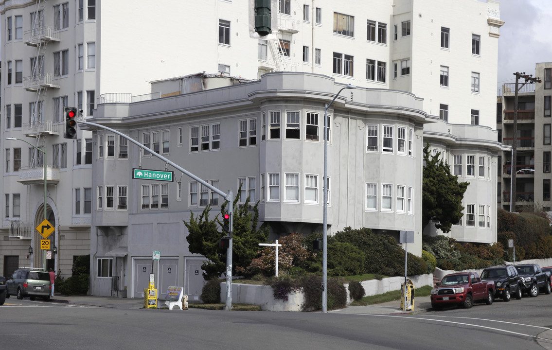 1914 Lakeshore Ave in Oakland, CA - Building Photo