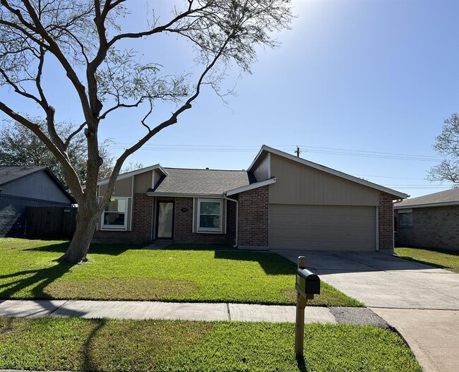 property at 46 Ranch House Loop