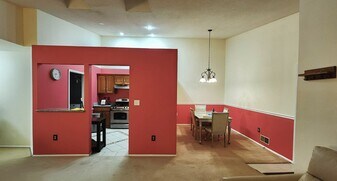 2102 Doolittle Dr, Unit 2102 in Bridgewater, NJ - Building Photo