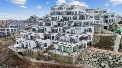 46 Oceanside Dr in Hull, MA - Building Photo - Building Photo