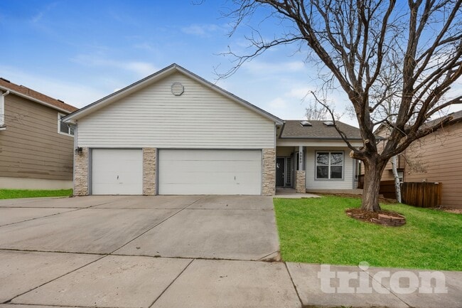 property at 5950 Fescue Dr