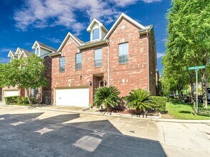 3006 E Park at Fairdale in Houston, TX - Building Photo - Building Photo